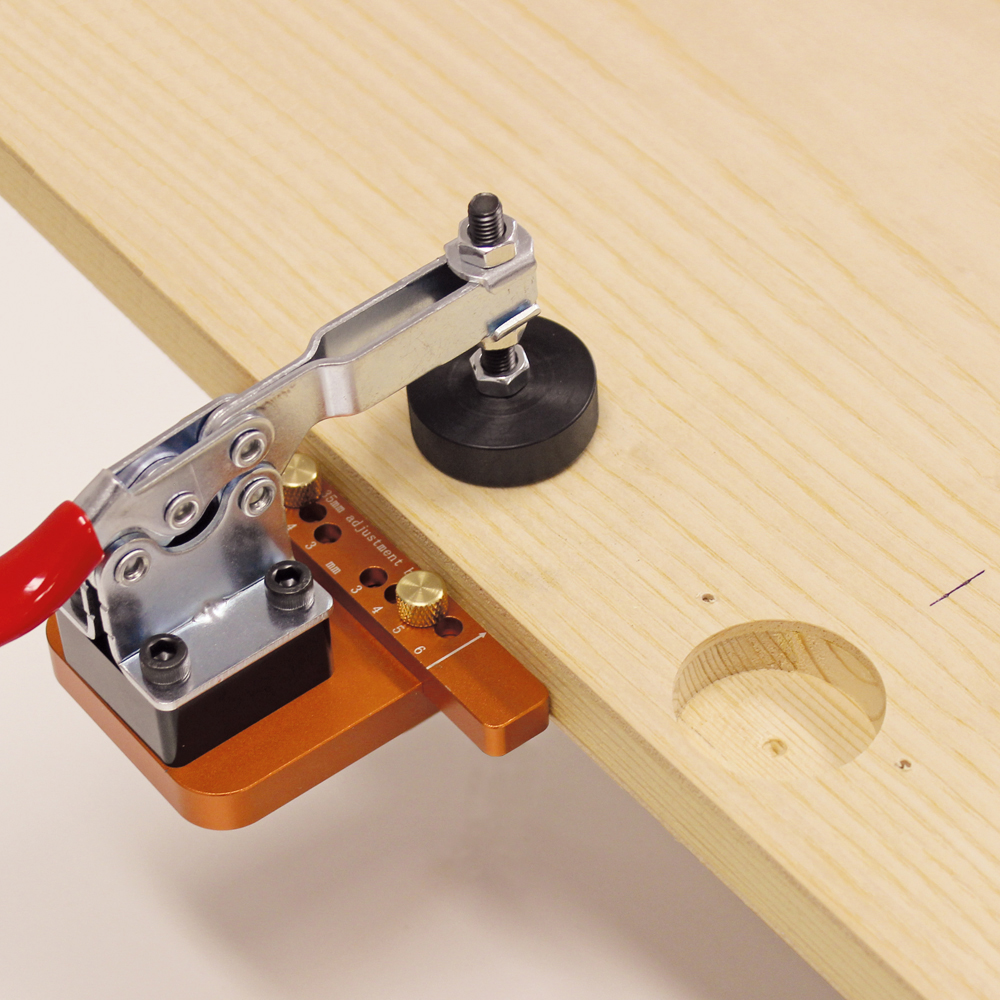 PORTABLE 35mm HINGE BORING JIG